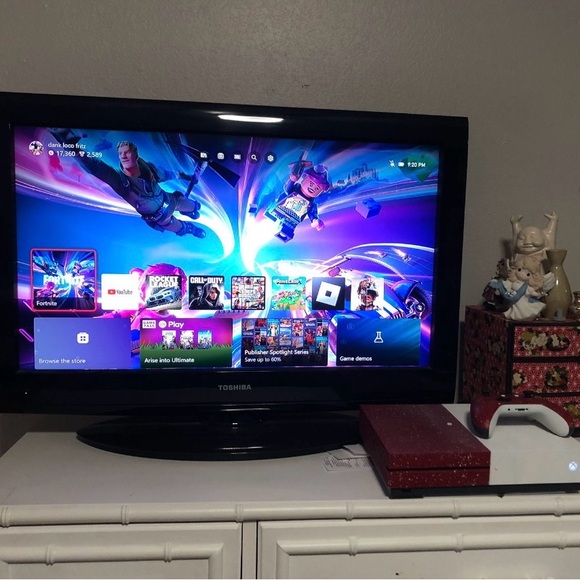 X Box One S Custom with Custom Controller, mint condition with free shipping! - Picture 12 of 12